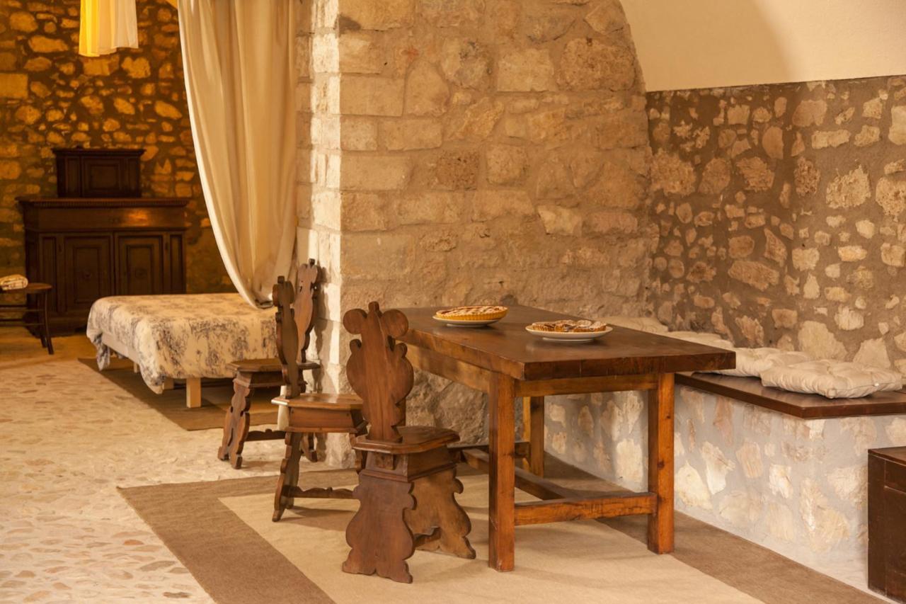 Agriturismo La Commenda-Adults Only Cascia Zimmer foto